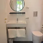 Casa Roger Bed & Breakfast Naples