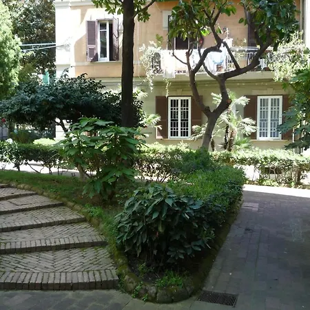Panzió Casa Roger Nápoly